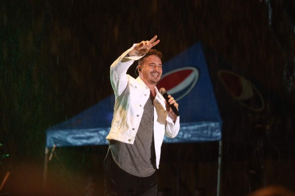 Embotelladora de Sula y su marca de refresco Pepsi organizaron el concierto de J Balvin en Honduras.