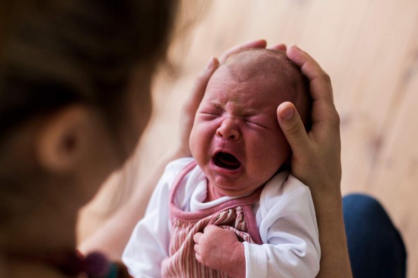Francia investiga bebés nacidos sin brazos o manos
