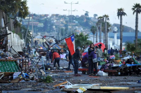 Aumentan a 11 los muertos por terremoto en Chile