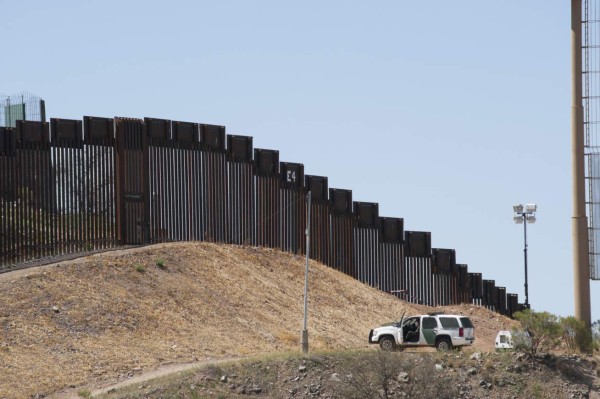 México detiene menos hondureños este año