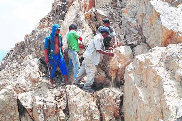 Proceso de precalificación para parque minero en El Corpus origina dudas
