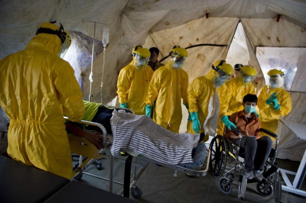 OMS: más de 5,000 muertes registradas en África por epidemia de ébola