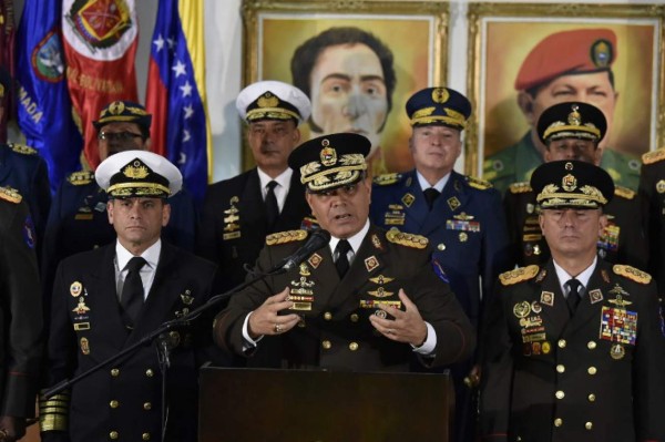 Venezuela: Militares denuncian 'golpe de Estado' en marcha