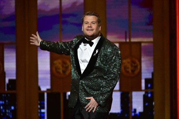 James Corden debe miles al fisco