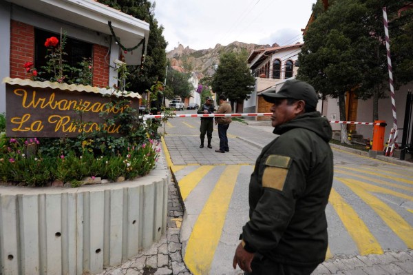 España sospecha una 'encerrona' de Bolivia contra sus diplomáticos