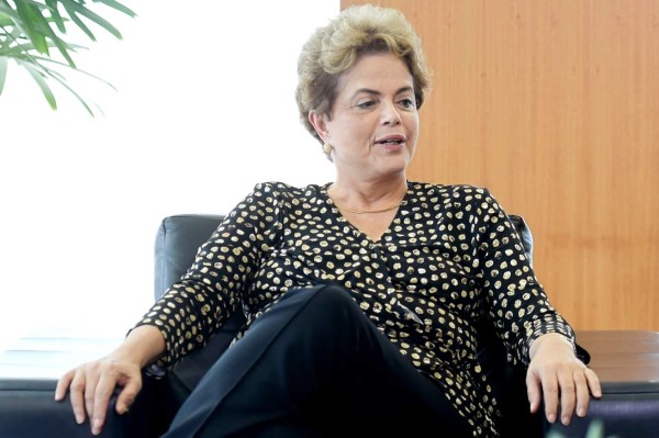Dilma dice que su mandato termina en diciembre del 2018
