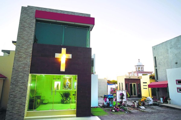 Narcotumbas: la última morada de los señores de la droga