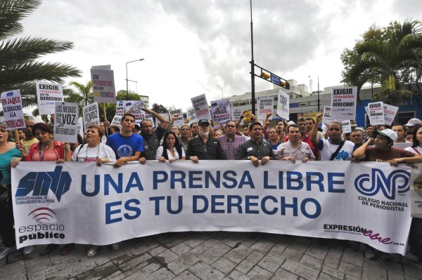 Bloqueo y violencia dañan la libertad de prensa mundial