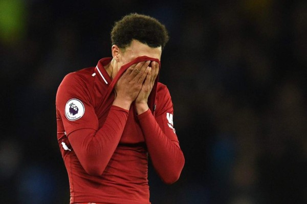 ¡Liverpool pierde el liderato de la Premier League!