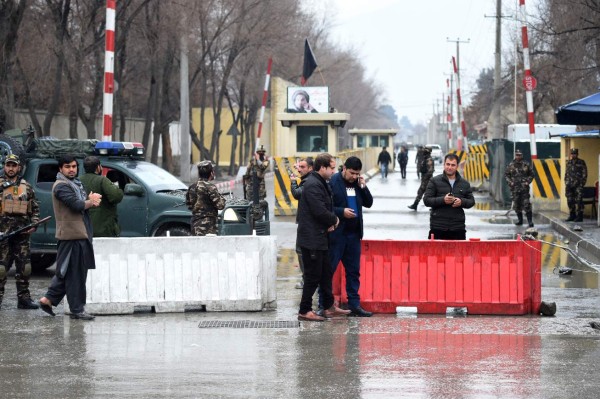 Atentados en Afganistán dejan más de 20 muertos