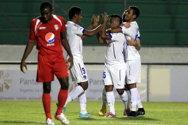 Olimpia golea al Villanueva y está en la final de Copa Presidente