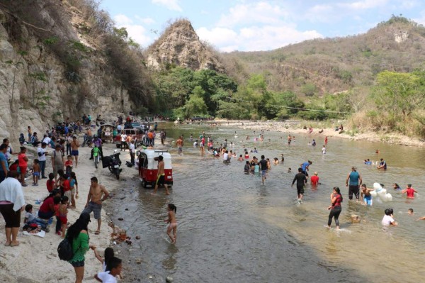 Unas 150 mil personas se movilizarán a destinos turísticos de occidente