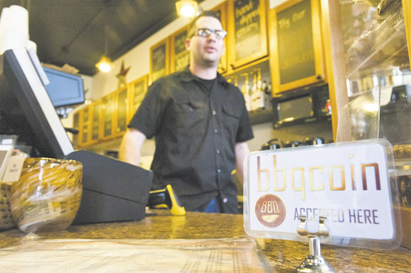 El furor de bitcoin genera una legión de monedas virtuales