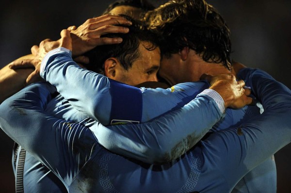Uruguay venció a Eslovenia en último amistoso antes del Mundial