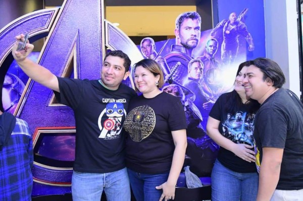 Locura en cines hondureños para ver Avengers Endgame
