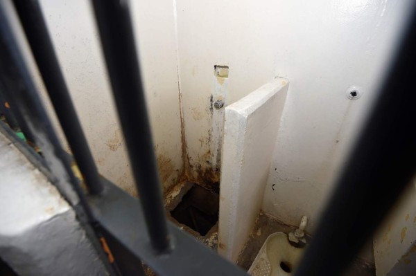 En la celda de 'El Chapo' sólo permanece el hedor