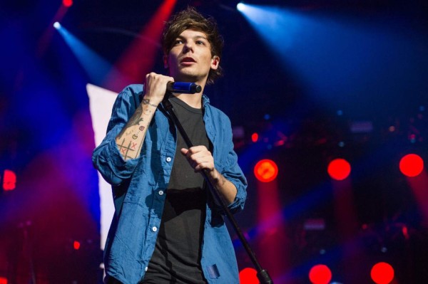 Louis Tomlinson se convierte en padre de un varón