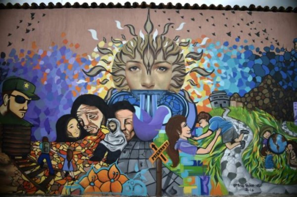 Centroamericanos inician en el sur de México simbólico viacrucis hacia EEUU