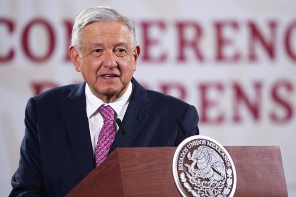 Obrador se sometería a prueba de covid-19 si le piden para reunión con Trump