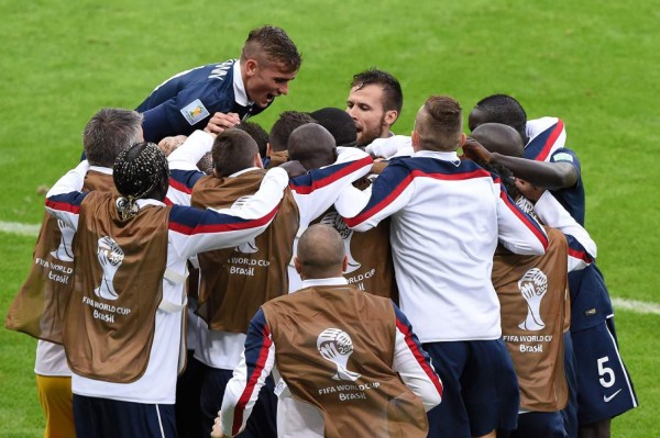 Las mejores fotografías del partido Honduras-Francia