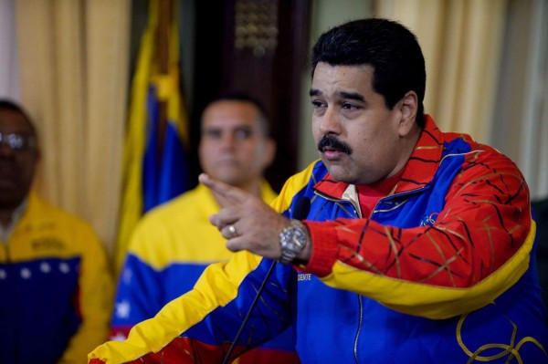 Maduro llama 'bandido' y ladrón' al magnate Donald Trump