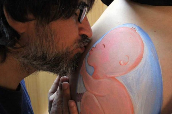 Barrigas pintadas, la última moda de las embarazadas