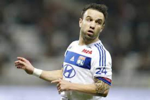 Así ha reaccionado el Olympique por la 'muerte' de Valbuena