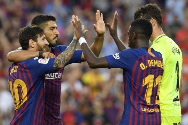 Barcelona remonta y le propina paliza de escándalo al Huesca