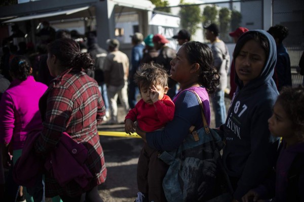 Trump recomienda a México ser 'inteligente' y frenar las caravanas migrantes