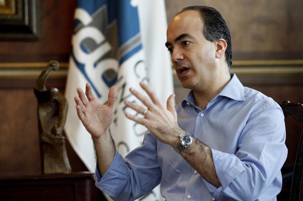 'El cambio no puede esperar más en Honduras'