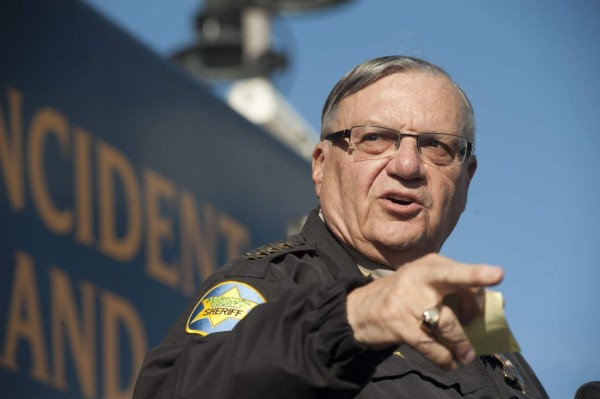 Sheriff Arpaio ofrece su respaldo a Donald Trump