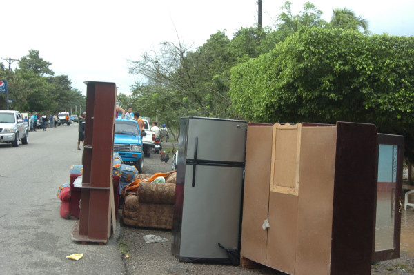 Destrozos y un muerto, el saldo del temporal