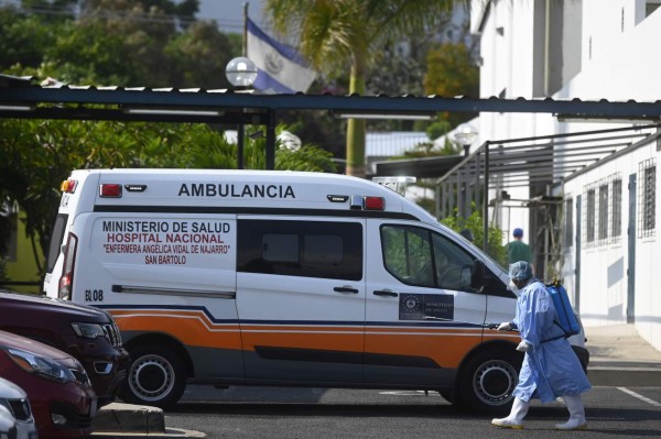 Nueve reos contraen el coronavirus en bartolina de El Salvador