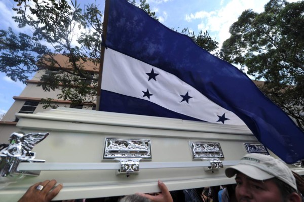Una multitud despedirá con cariño mañana a dirigente Berta Cáceres