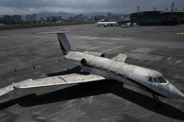Guatemala cierra aeropuerto por cenizas del volcán Pacaya