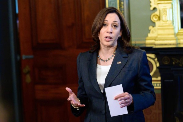 Kamala Harris hablará con Giammattei sobre la lucha anticorrupción en Guatemala