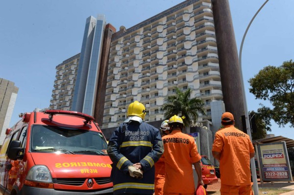 'Terrorista' desata caos en Brasil al poner explosivos a rehén