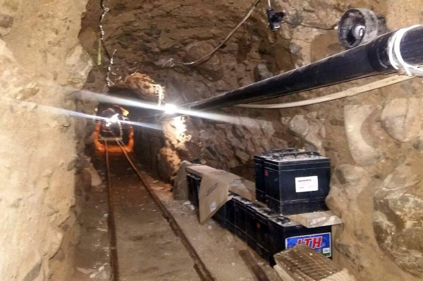 Policía mexicana descubre túnel del 'Chapo' en Tijuana