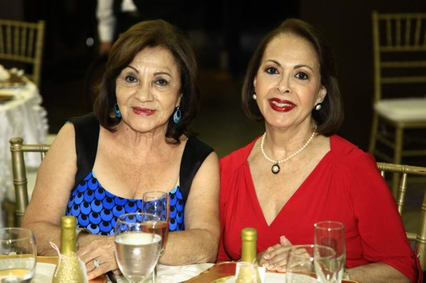 Brindis por Jessica Yuja