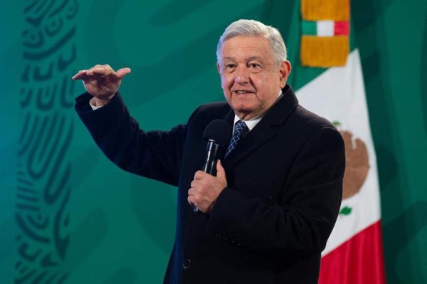 López Obrador cuestiona que las redes sociales 'censuraron' a Trump