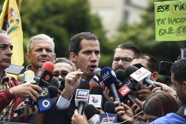 Guaidó afina la maquinaria para entrada de ayuda humanitaria