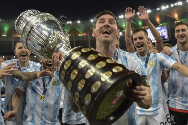 Video: Así alzó Messi su primer título con la selección de Argentina