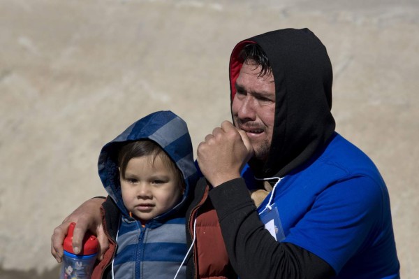 Trump señala que la solución a la crisis de los niños en la frontera es 'que no vengan'
