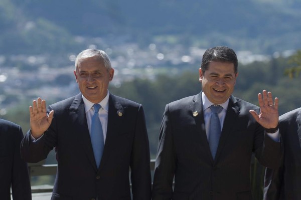 Juan Orlando insta a enfrentar violencia con 'abordaje regional'