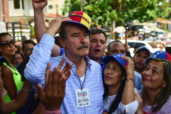 Maduro declara persona no grata al expresidente Fox