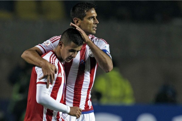 Muere tío de Derlis González durante festejo de la clasificación