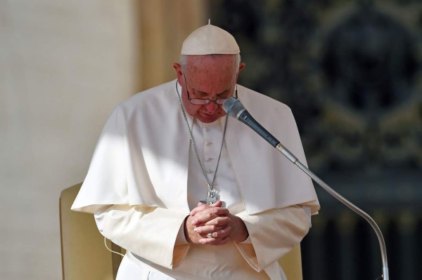 Denuncian que donaciones al Vaticano se usan para lujos