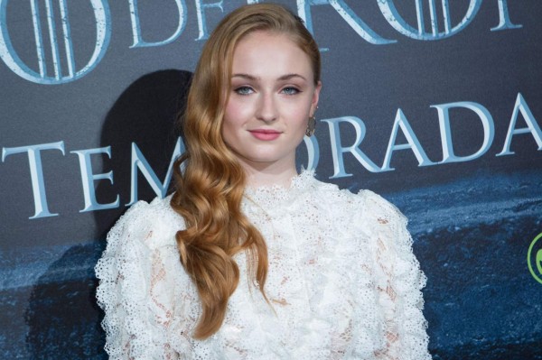 Sophie Turner sufrió depresión y ansiedad por su personaje en 'Juego de tronos”  