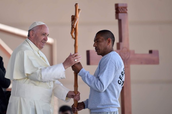 Papa afirma que inseguridad no se resuelve con encarcelamientos