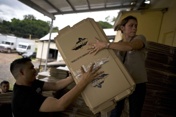 Medios se comprometen a no adelantar resultados electorales en Honduras